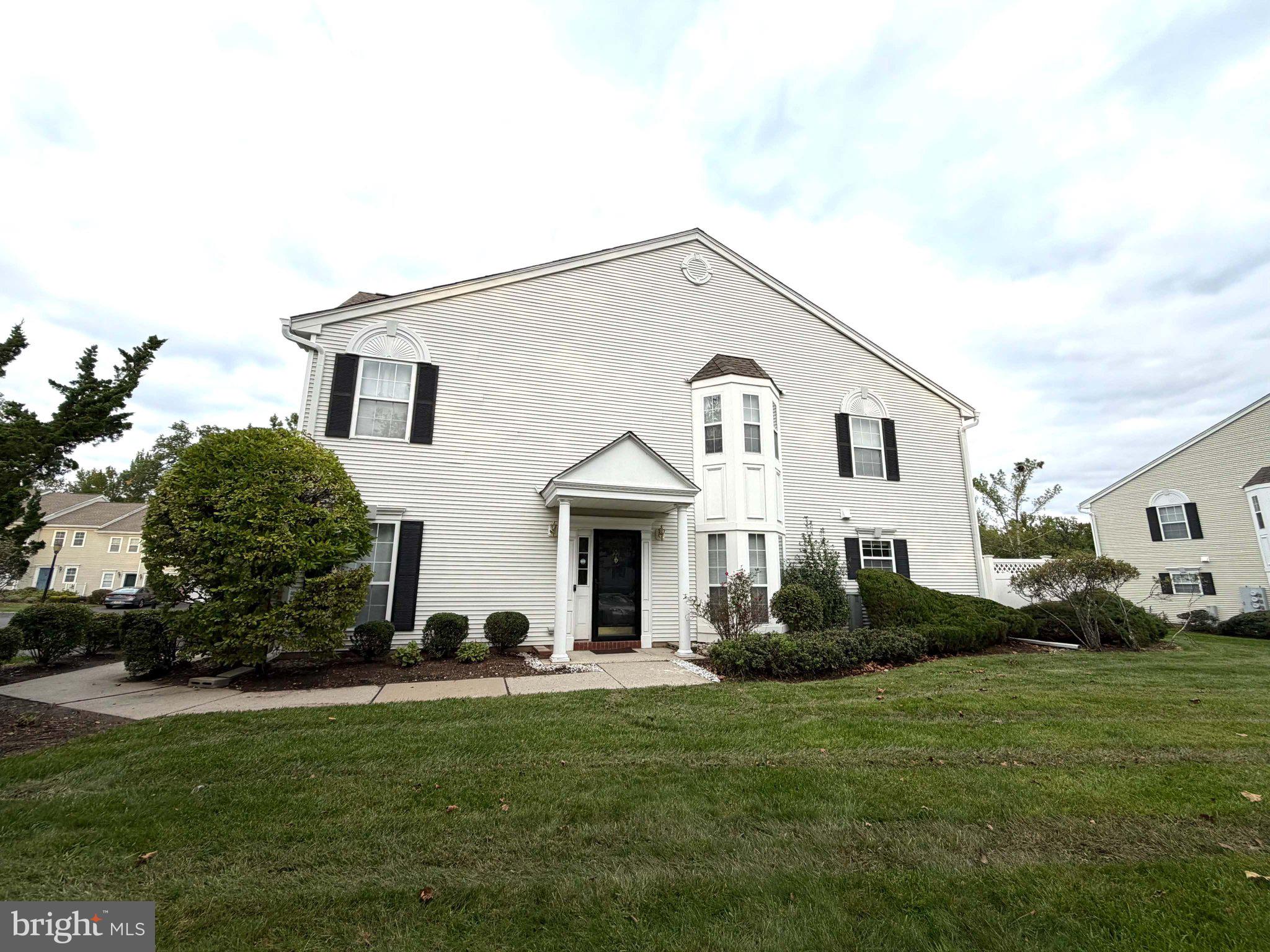 101 PARK KNL KNOLL