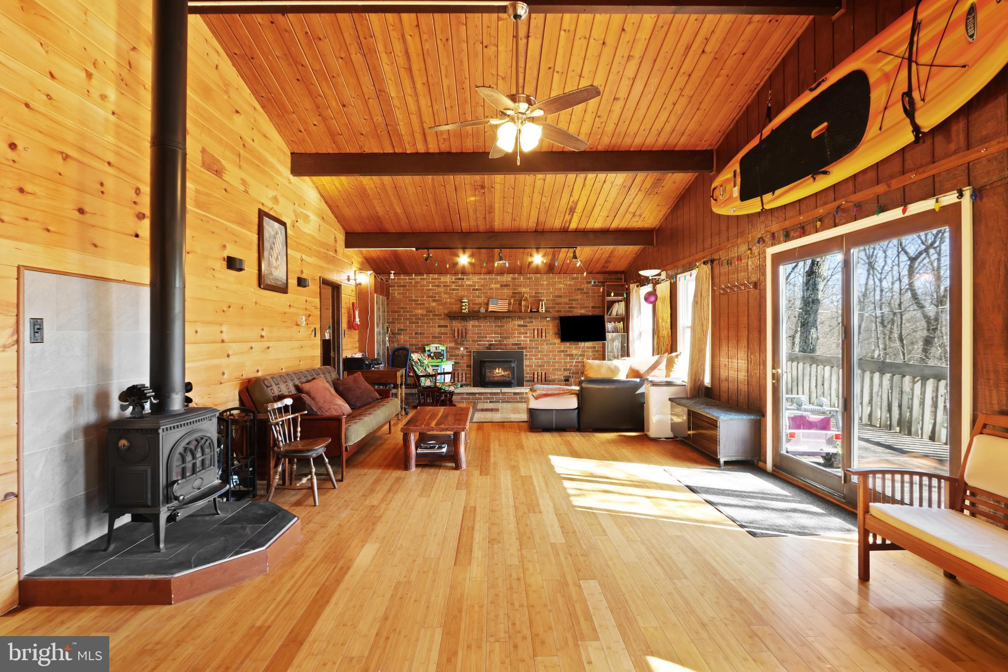 POCONO MOUNTAIN LAKE ESTATES - Residential