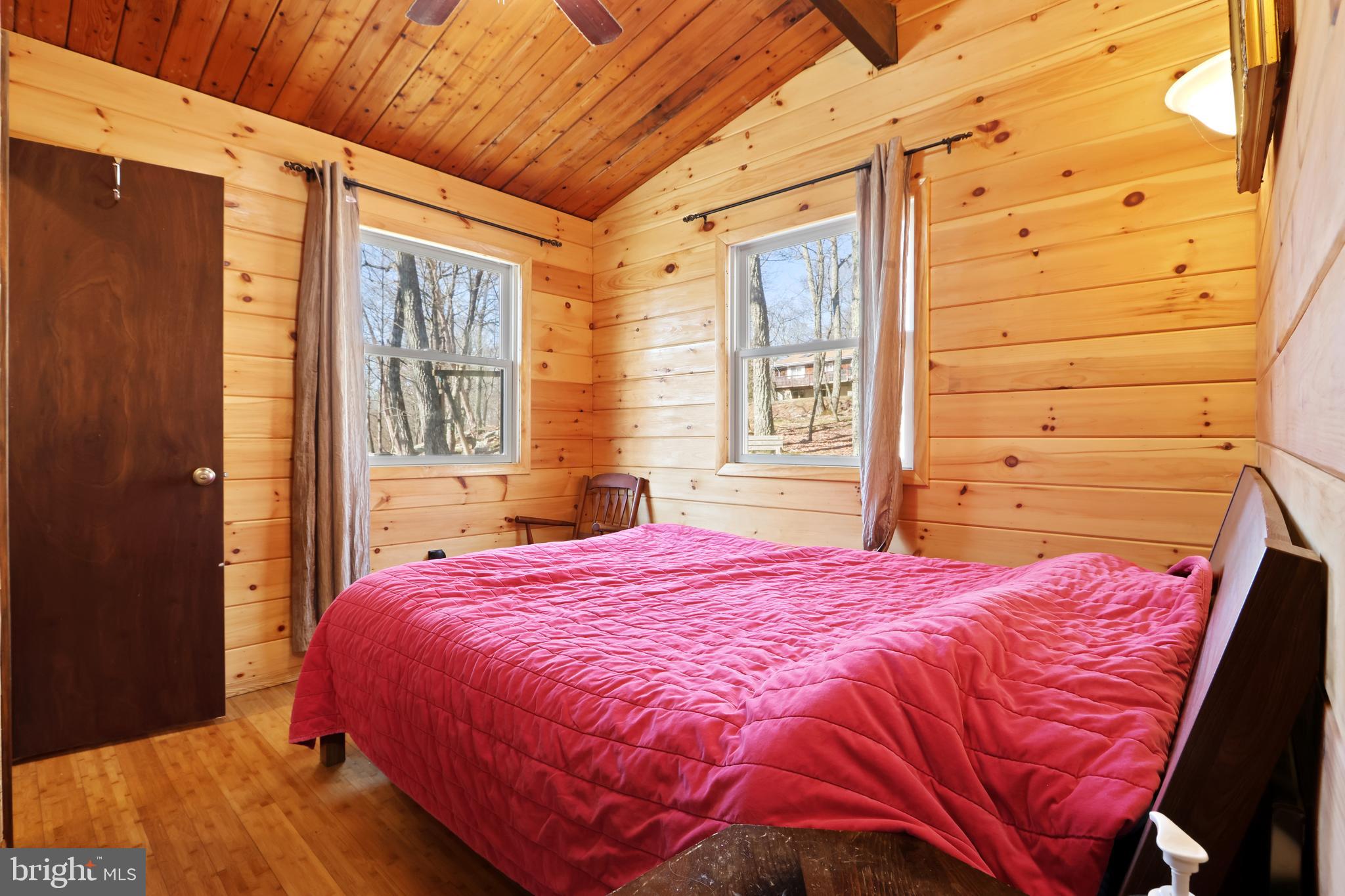 POCONO MOUNTAIN LAKE ESTATES - Residential