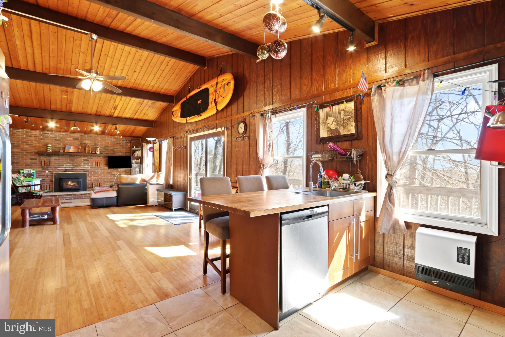 POCONO MOUNTAIN LAKE ESTATES - Residential