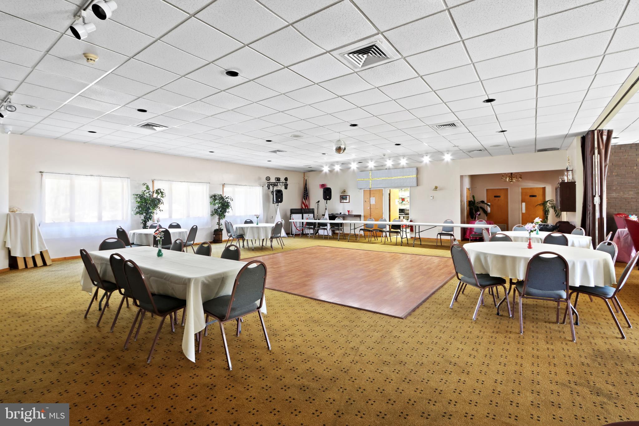 POCONO MOUNTAIN LAKE ESTATES - Residential