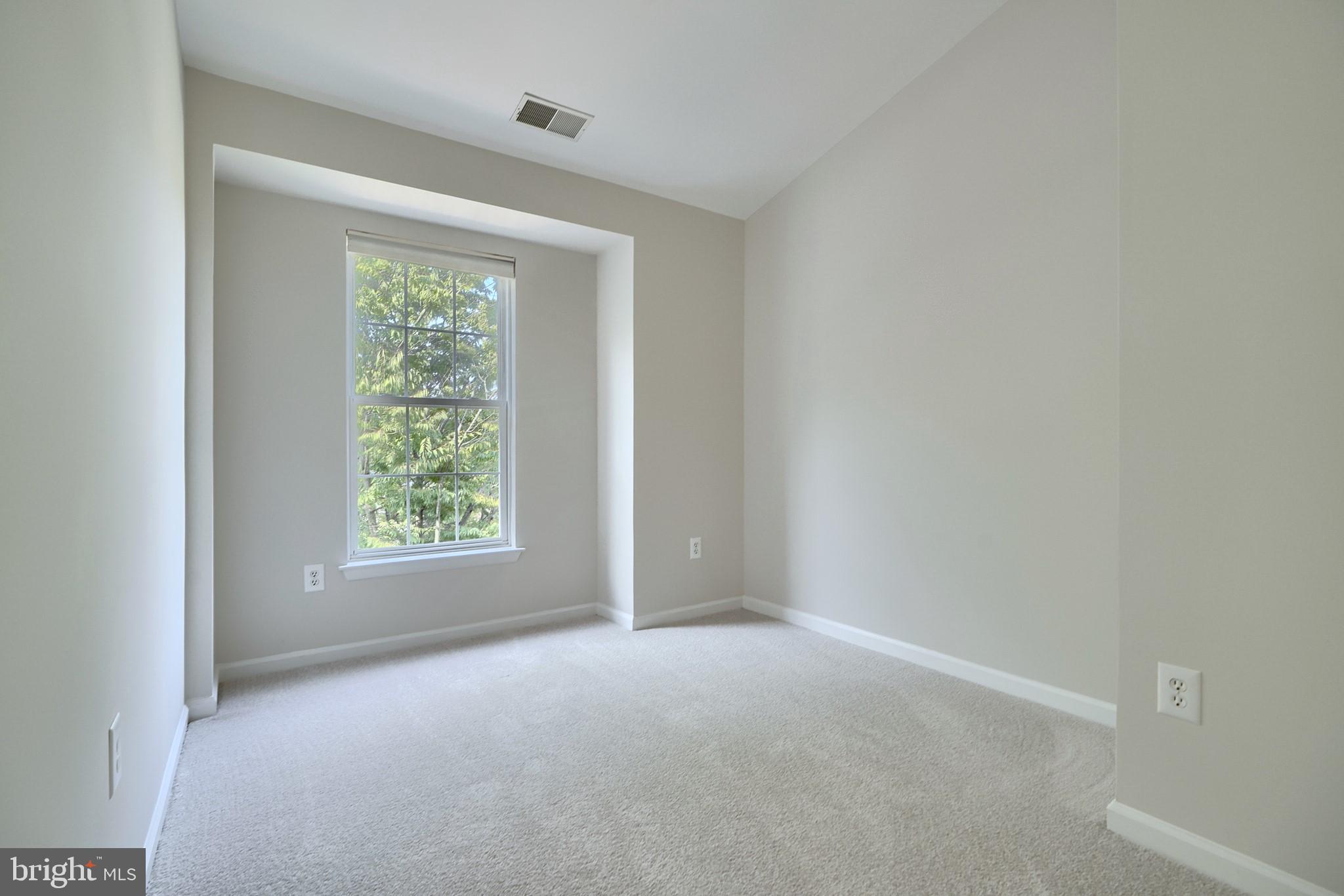 OWINGS MILLS - Residential