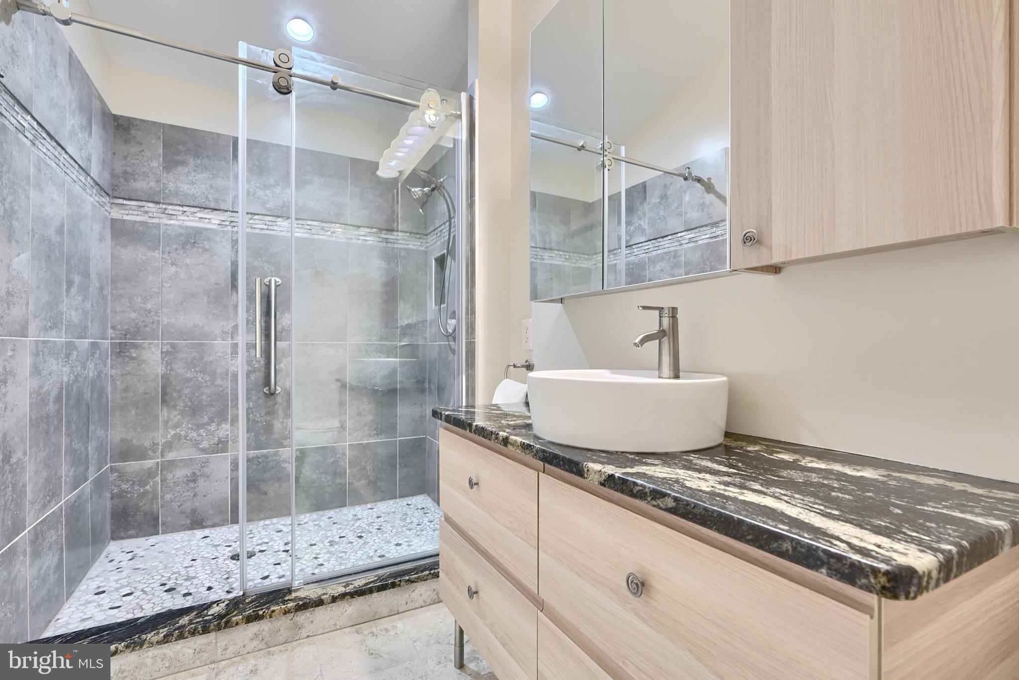 OWINGS MILLS - Residential