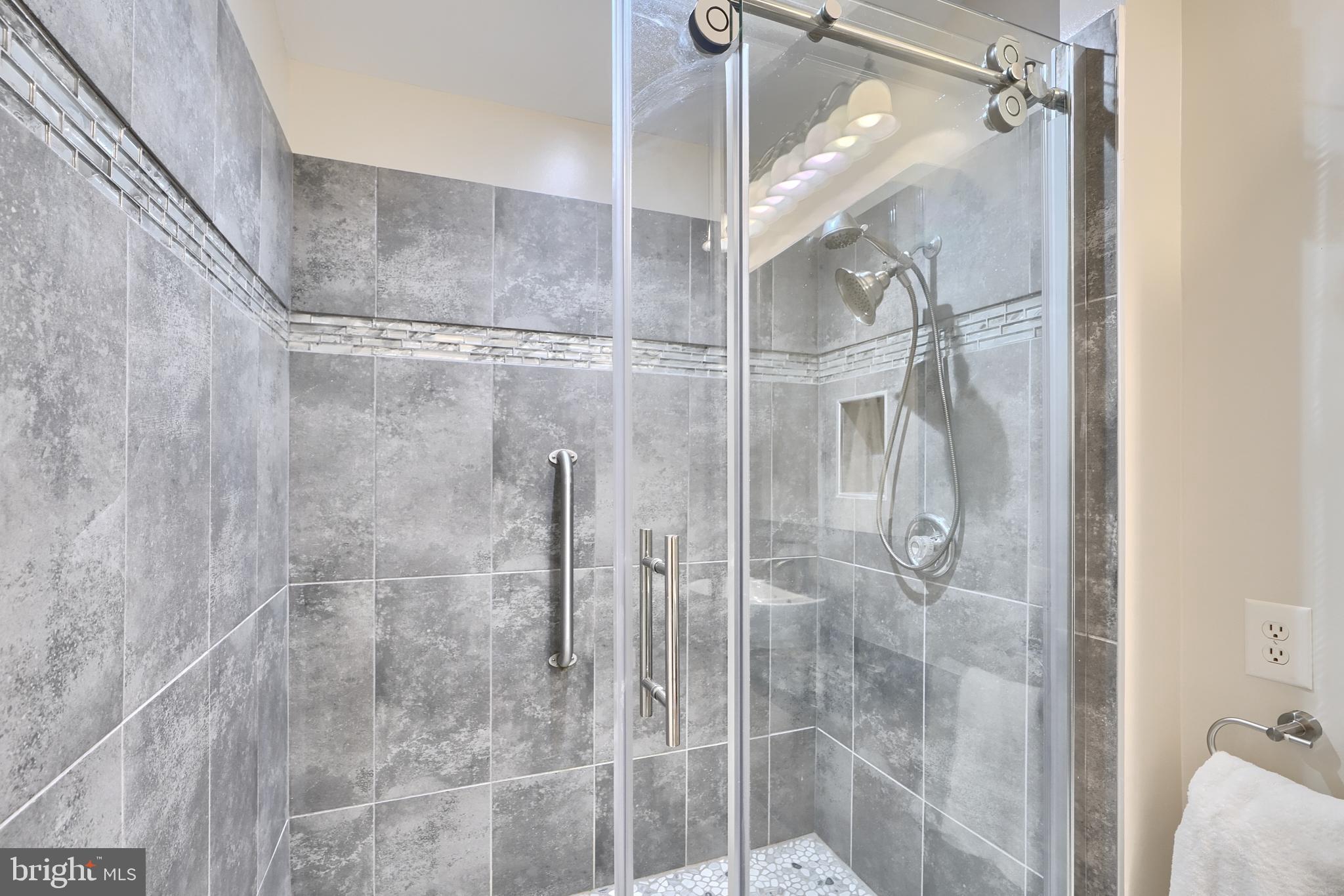 OWINGS MILLS - Residential