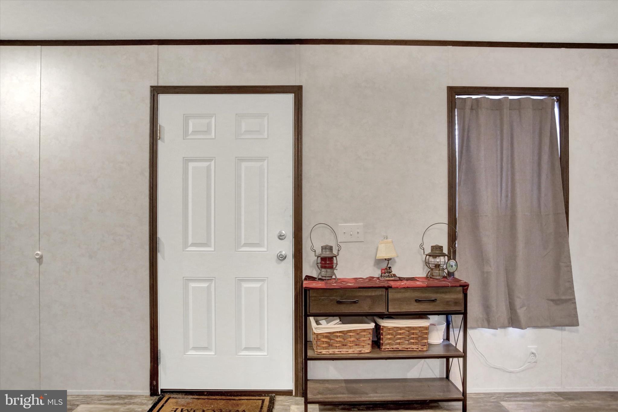 LITTLE HOLLYWOOD - Residential