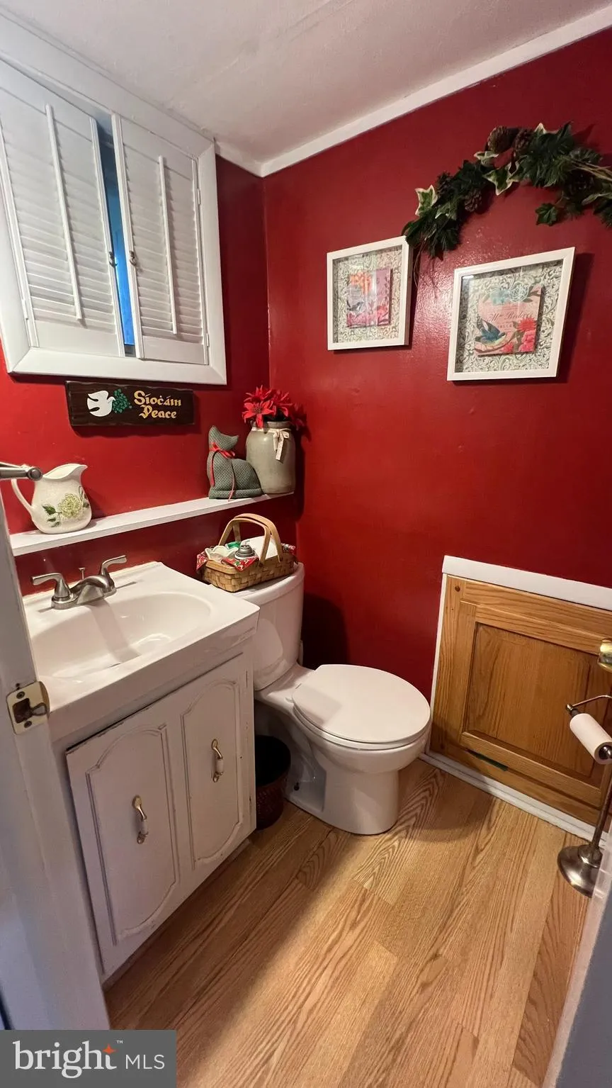 Stratford, New Jersey 08084, United States, 3 Bedrooms Bedrooms, ,2 BathroomsBathrooms,Residential,Pending,19721