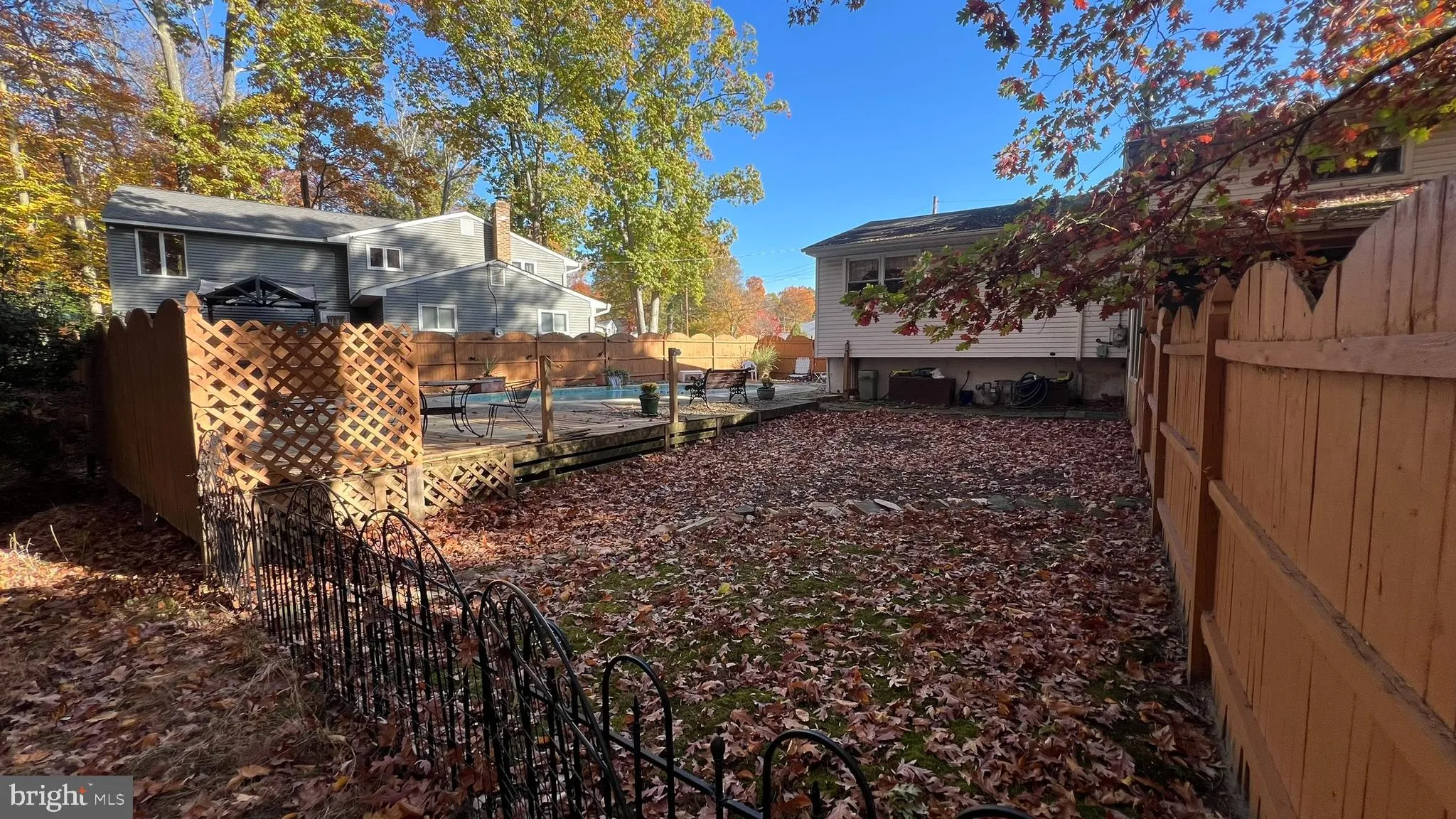 Stratford, New Jersey 08084, United States, 3 Bedrooms Bedrooms, ,2 BathroomsBathrooms,Residential,Pending,19721