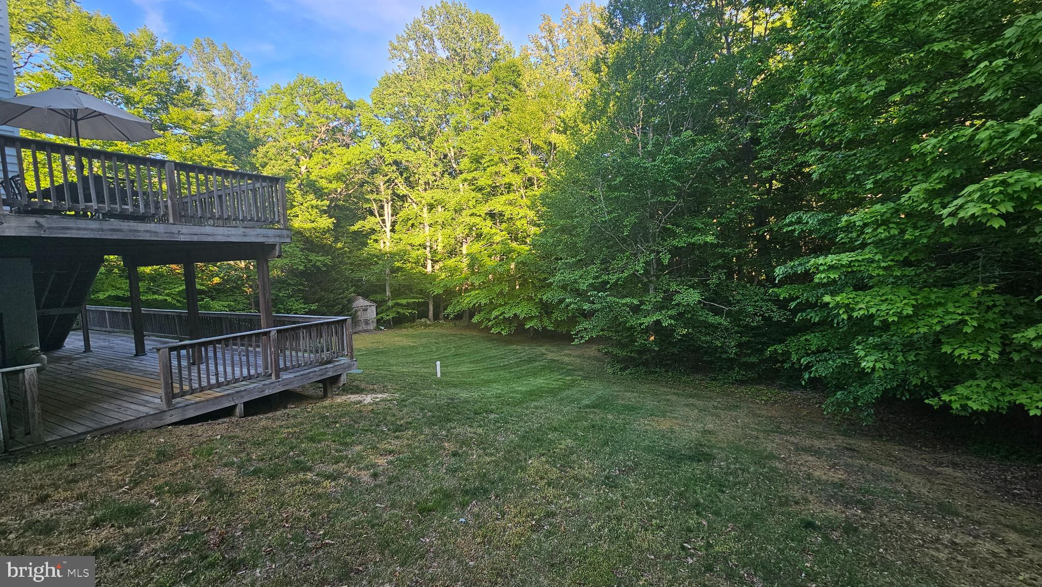 WHISPERING WOODS - Residential