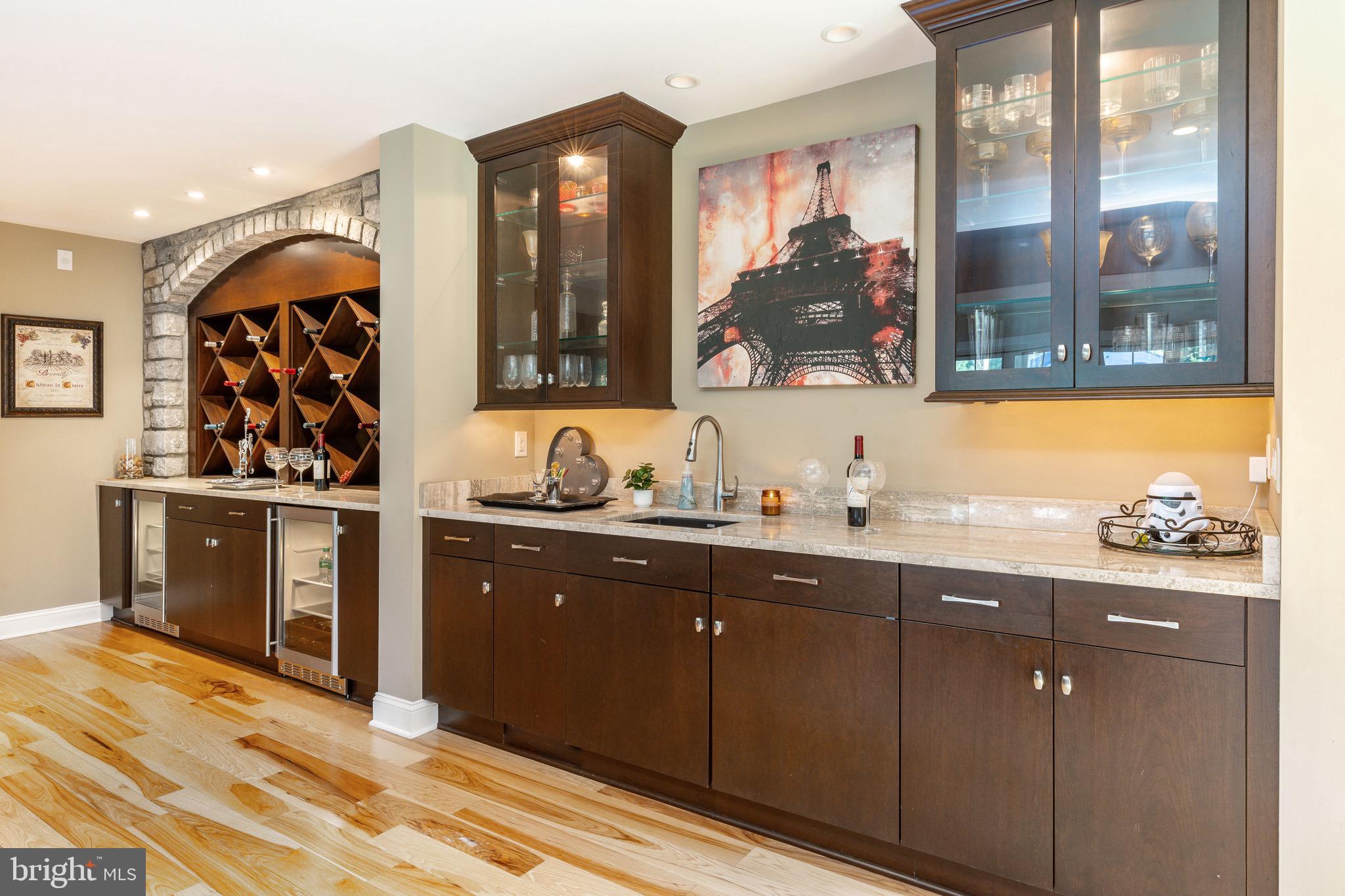 CREEKS BEND - Residential