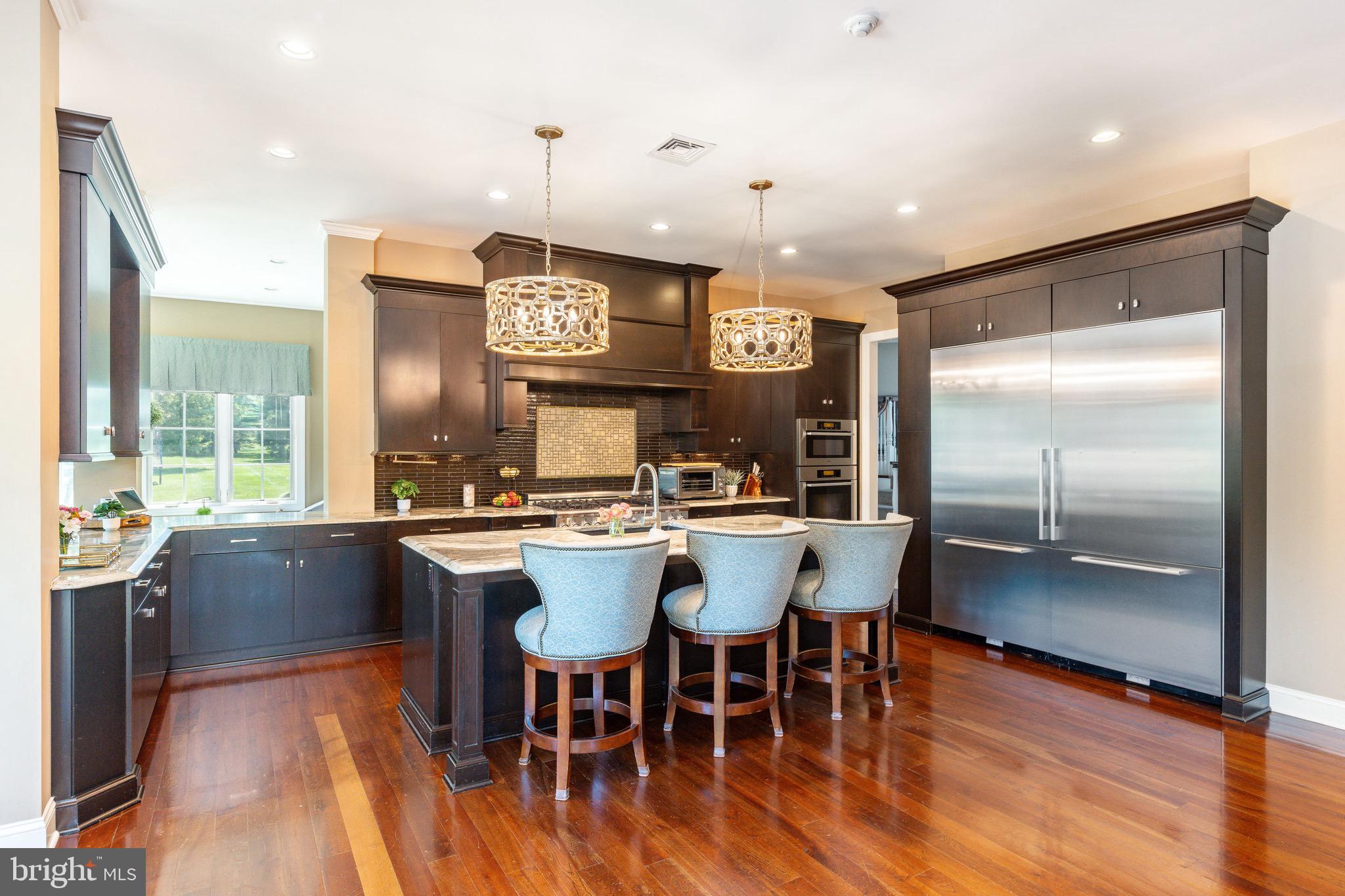 CREEKS BEND - Residential