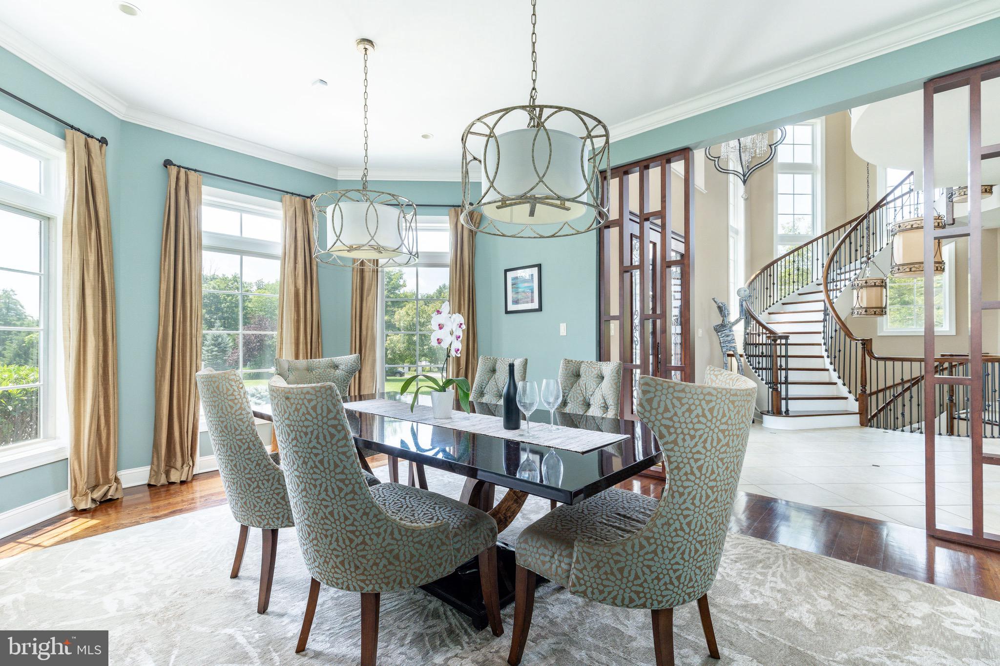 CREEKS BEND - Residential