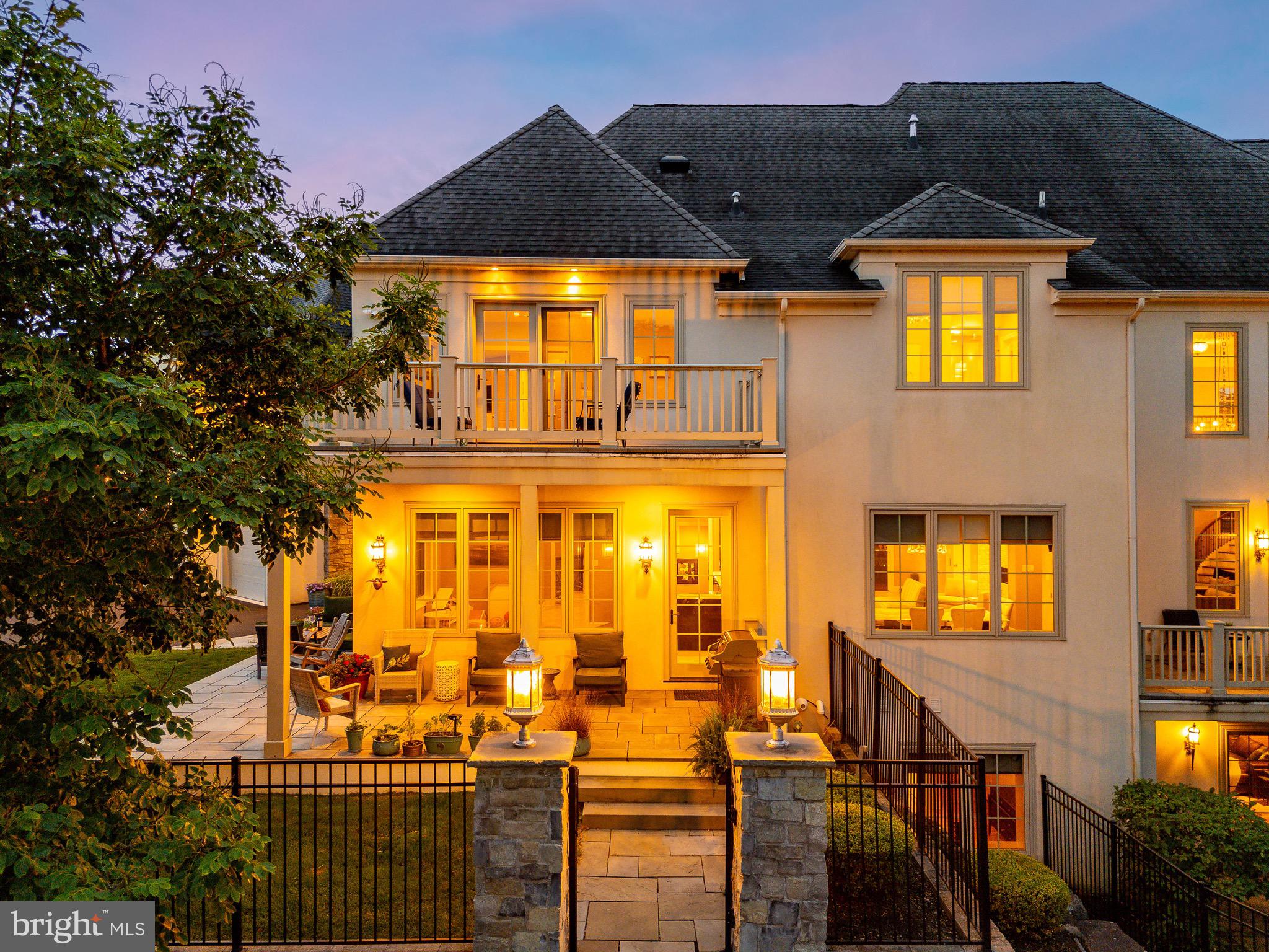 CREEKS BEND - Residential