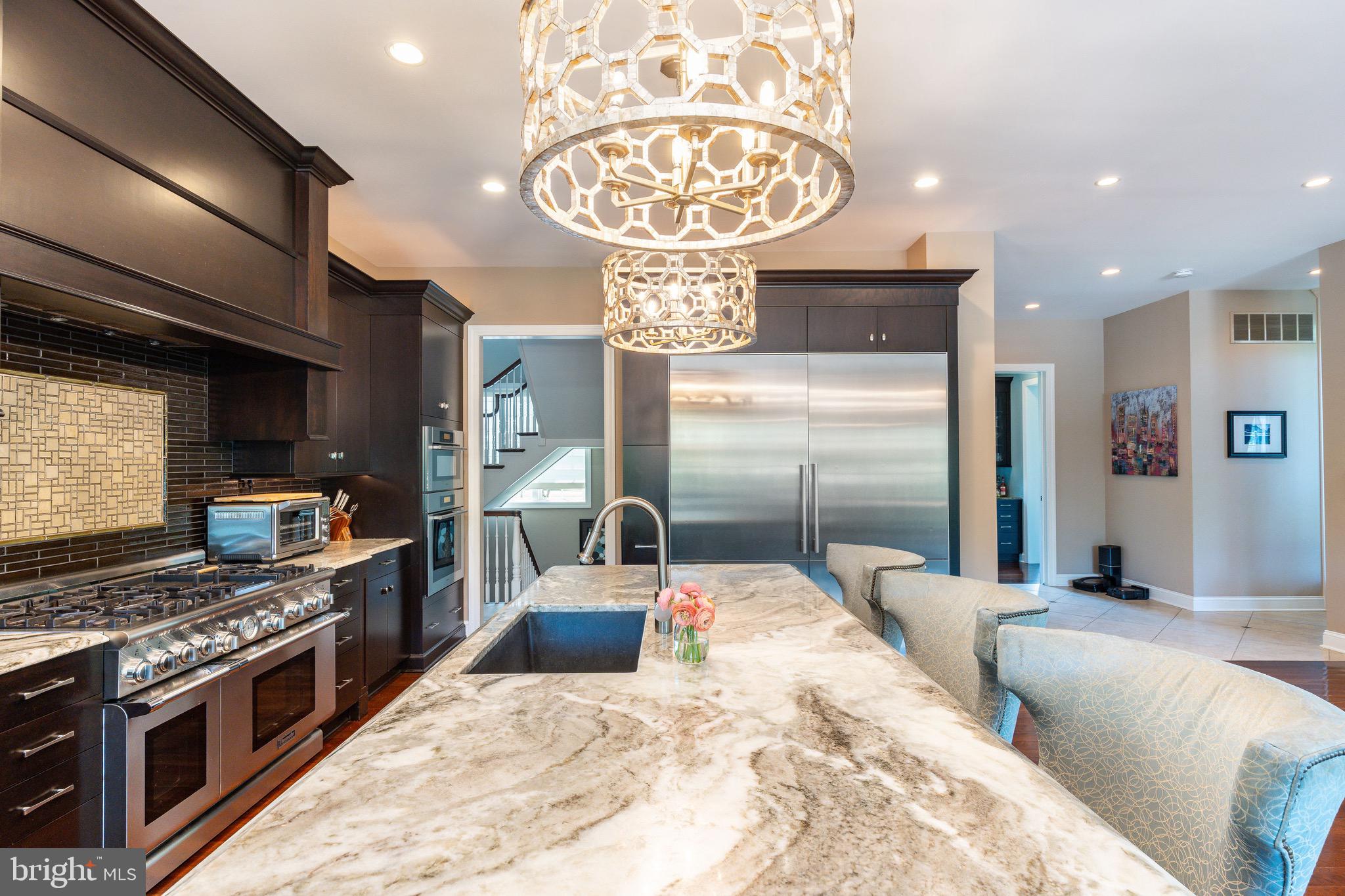 CREEKS BEND - Residential