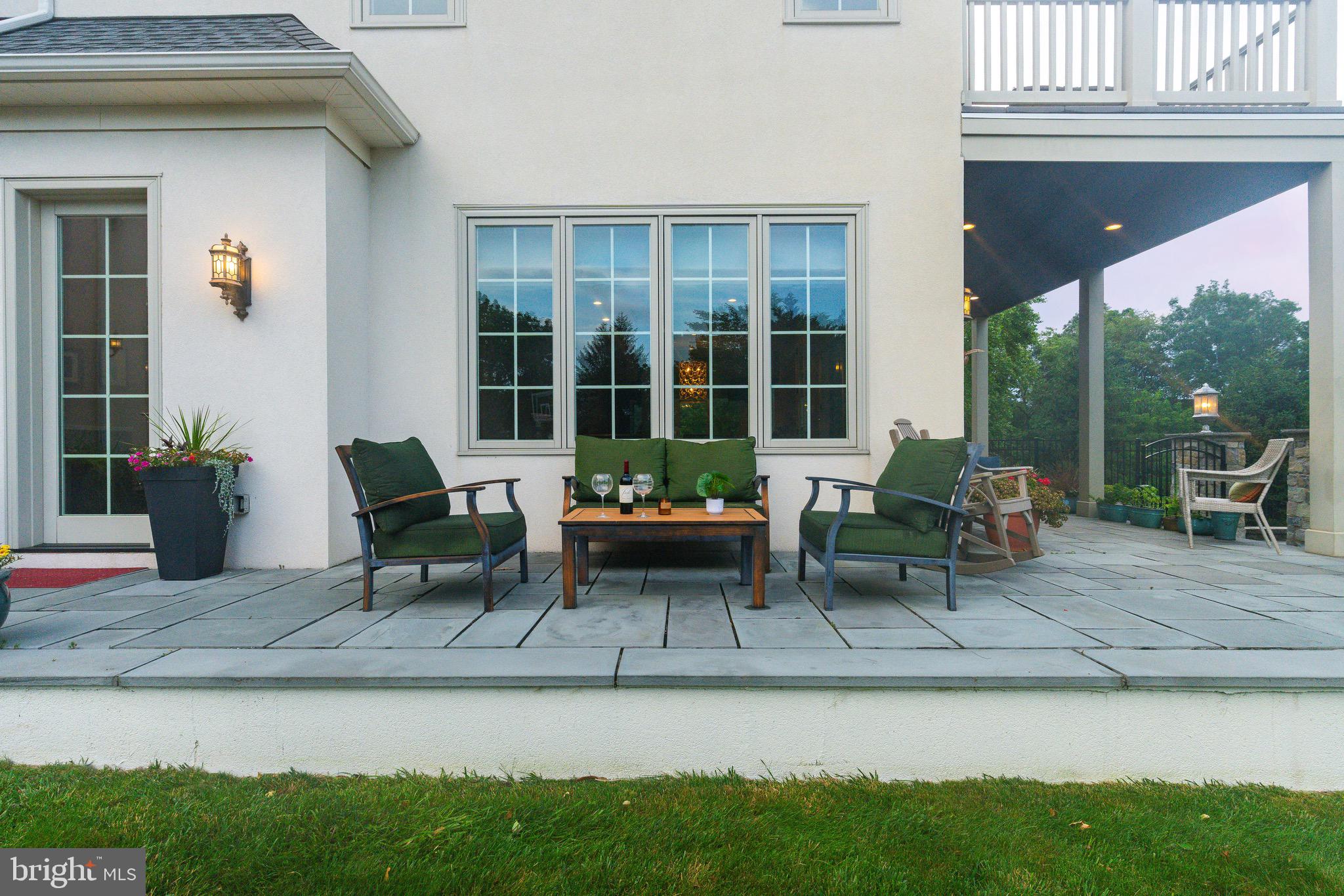 CREEKS BEND - Residential