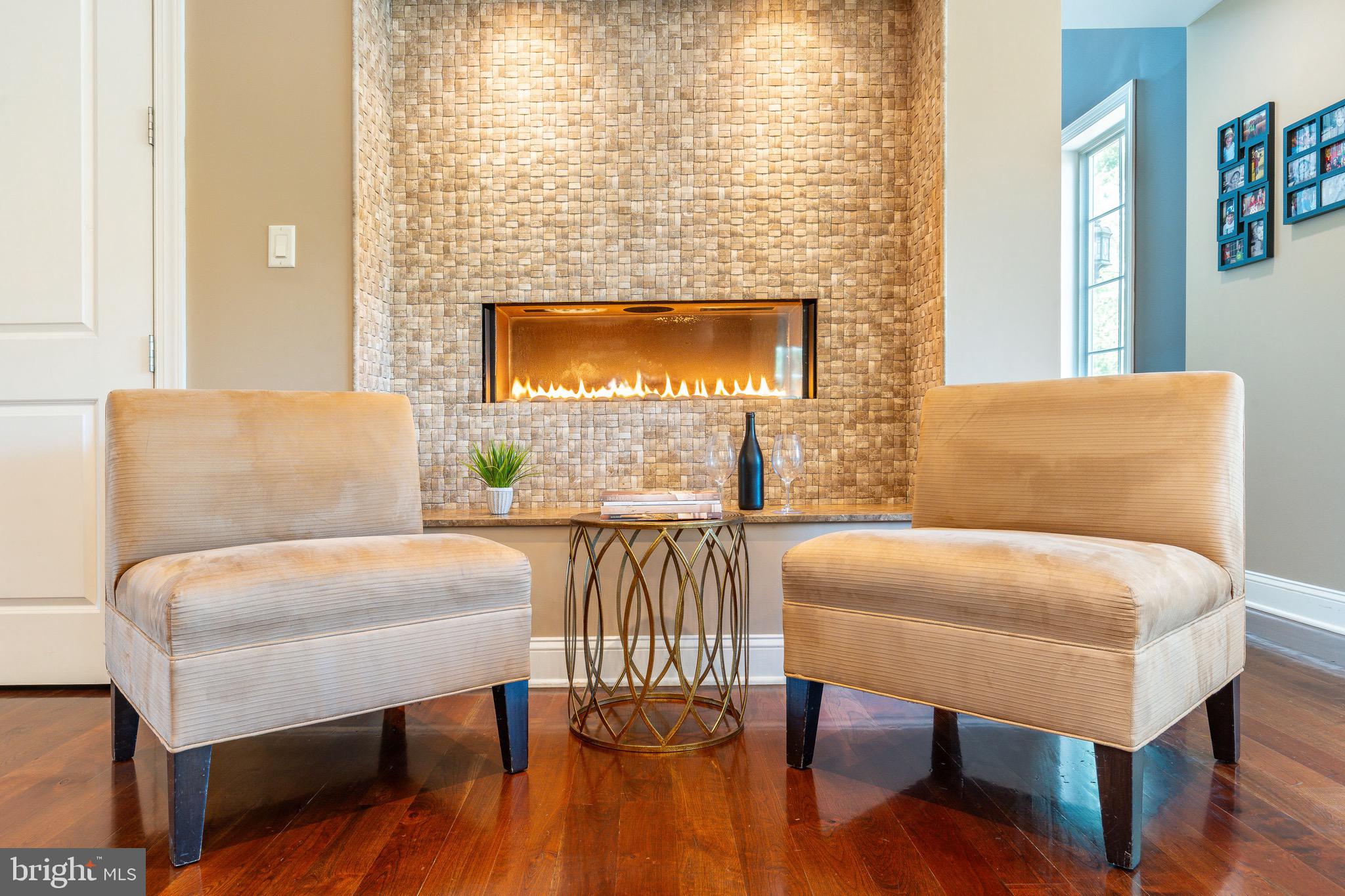 CREEKS BEND - Residential