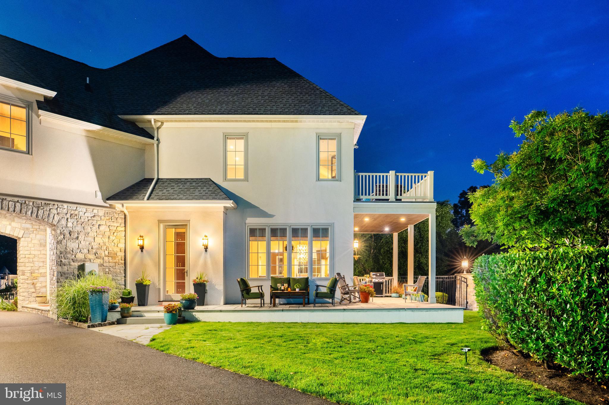 CREEKS BEND - Residential