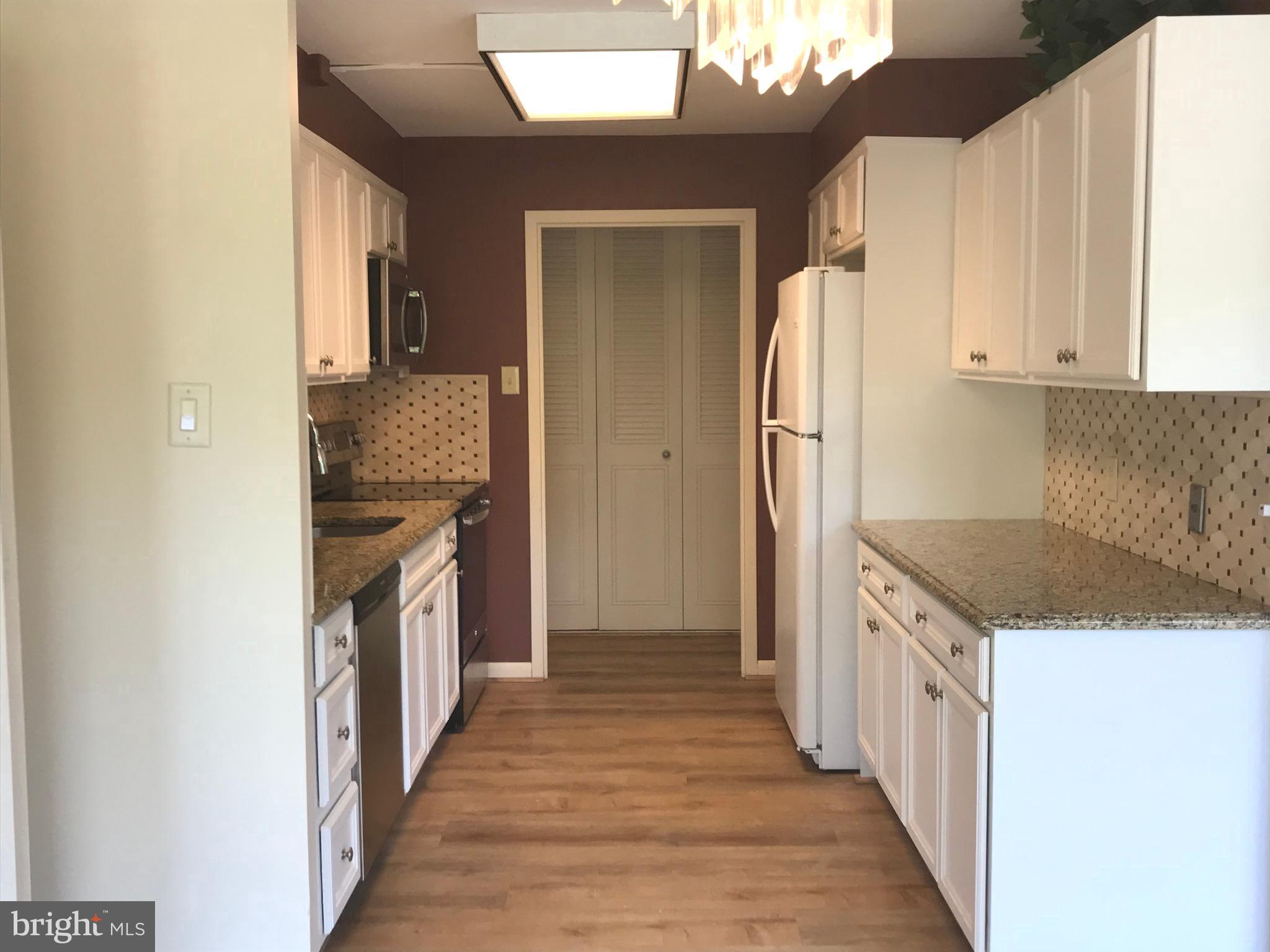 GREEN HILL - Residential