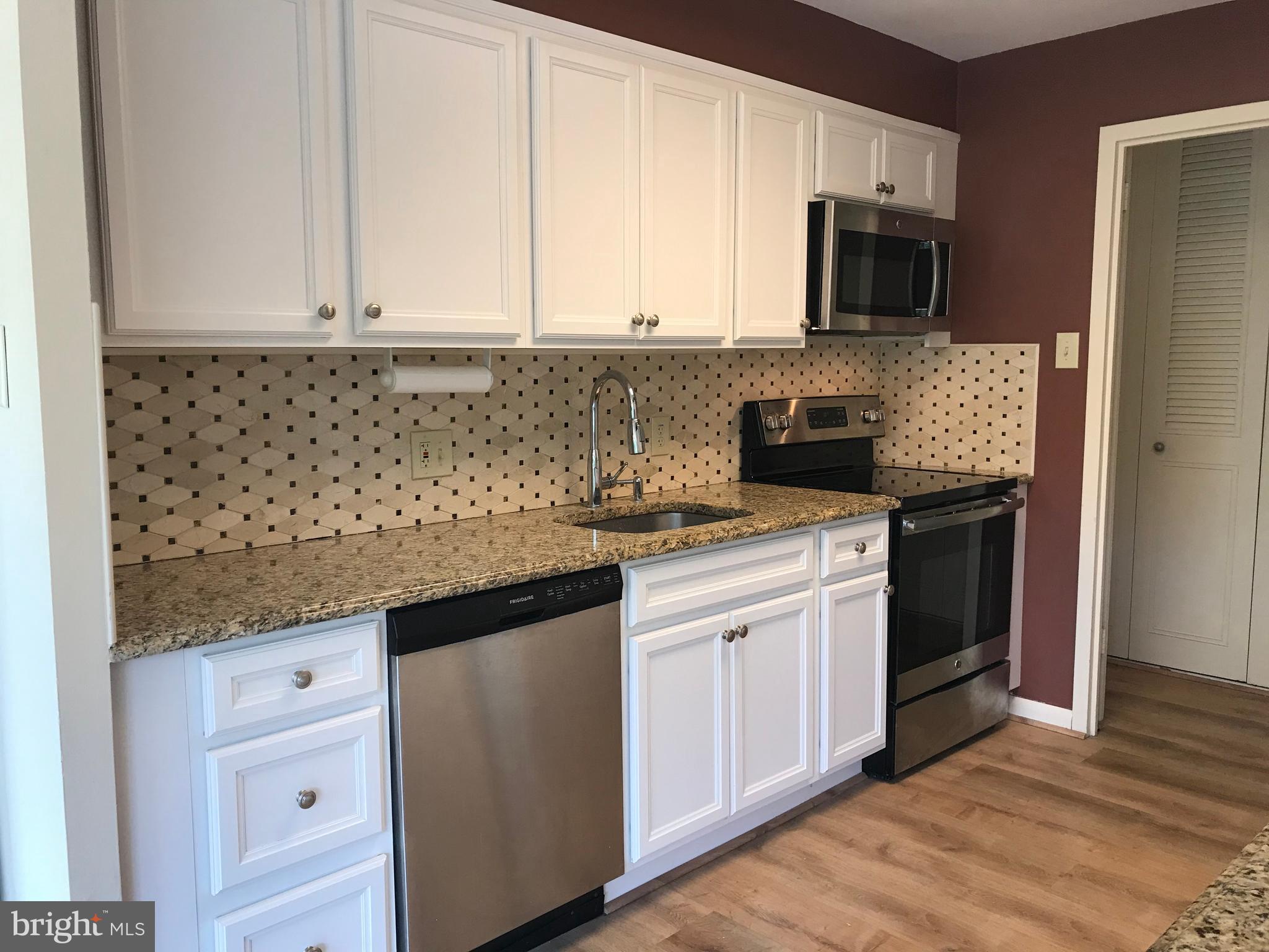 GREEN HILL - Residential