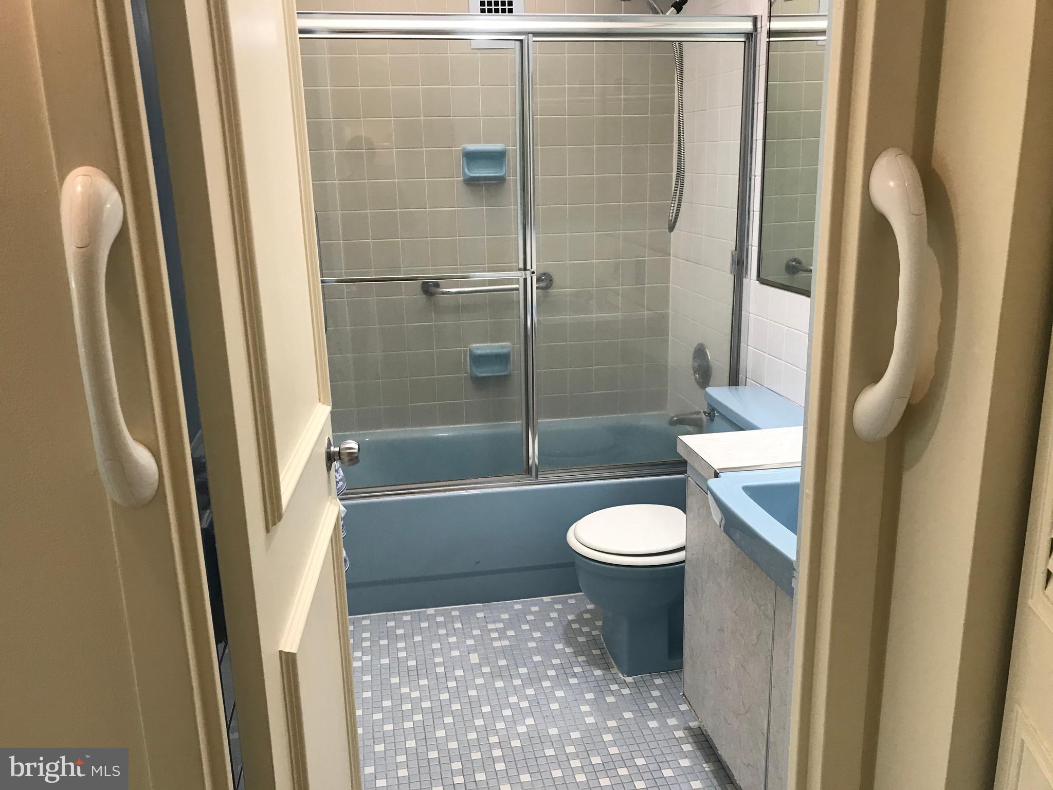 GREEN HILL - Residential