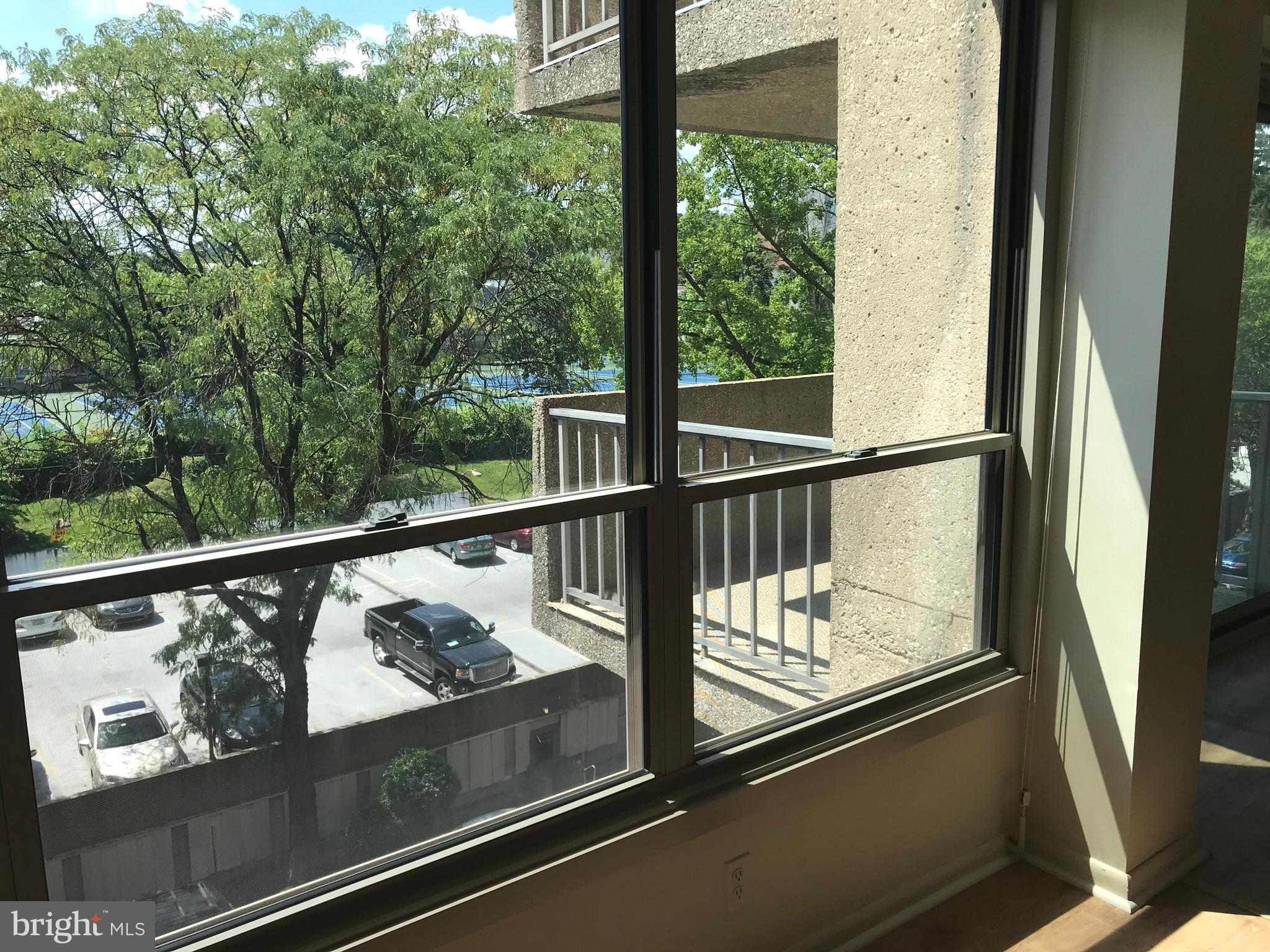 GREEN HILL - Residential