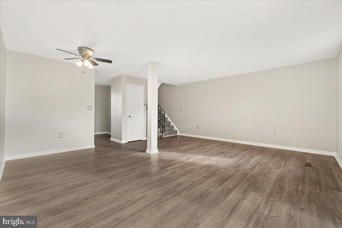 GLADE TOWN - Residential