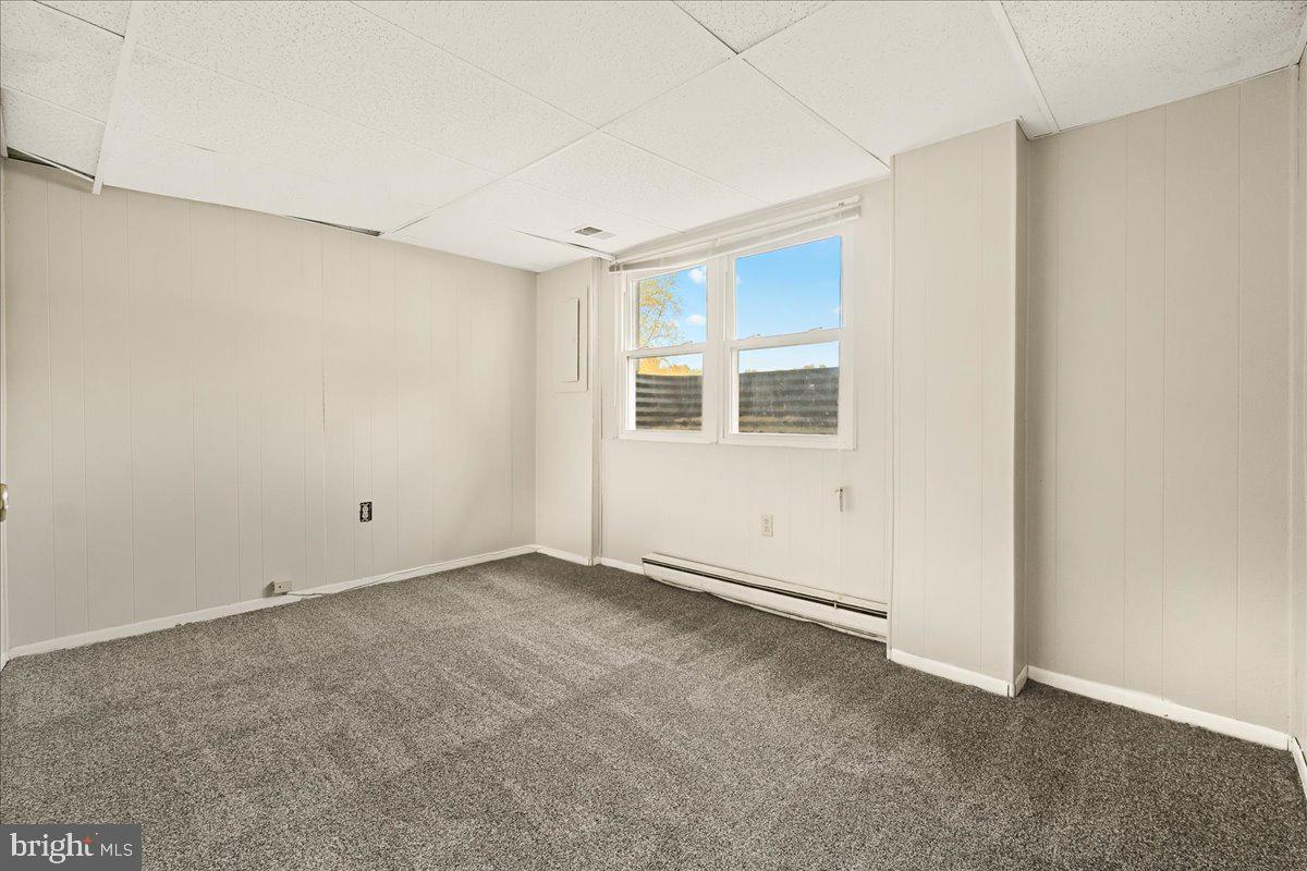 GLADE TOWN - Residential