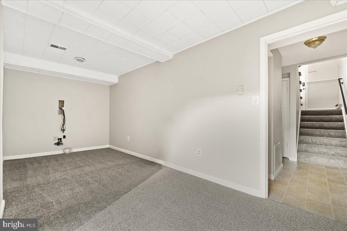 GLADE TOWN - Residential