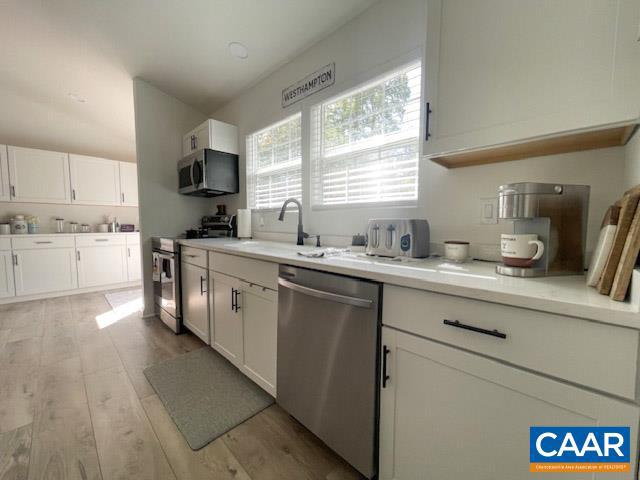 LAKE MONTICELLO - Residential