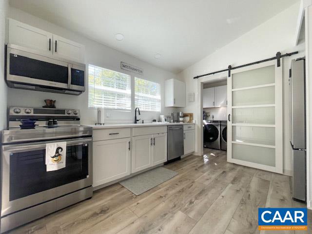 LAKE MONTICELLO - Residential