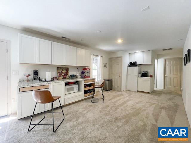 LAKE MONTICELLO - Residential