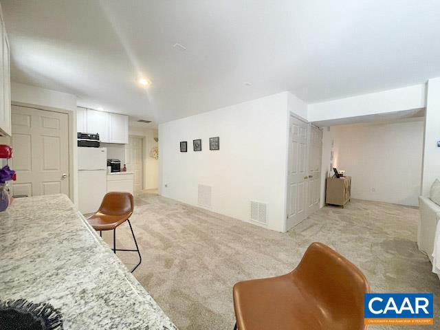 LAKE MONTICELLO - Residential