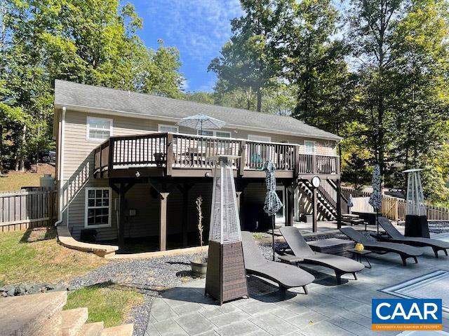 LAKE MONTICELLO - Residential