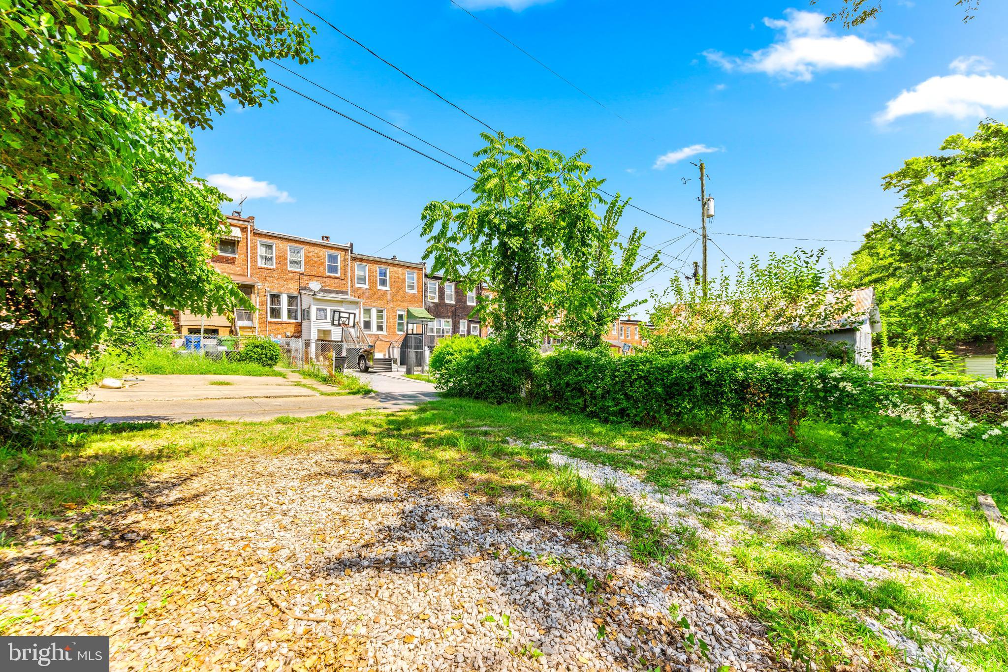 GARDENVILLE - Residential