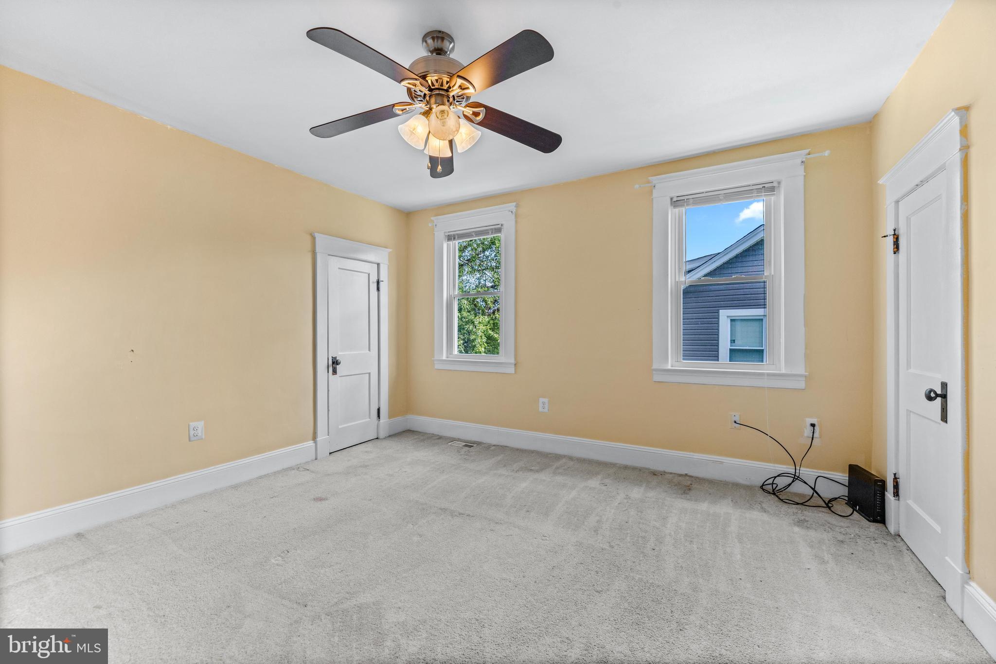 GARDENVILLE - Residential