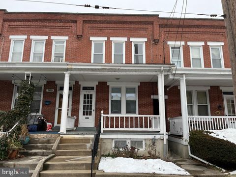 Photo of 710 N Pine Street, Lancaster, PA 17603 (MLS # PALA2046116)