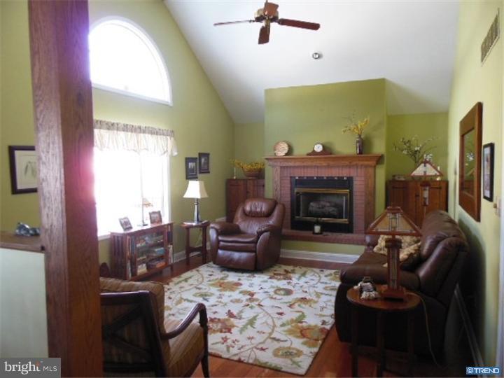 MEADOW WOODS - Residential