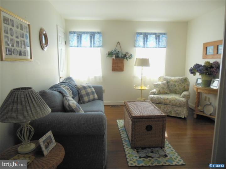 MEADOW WOODS - Residential