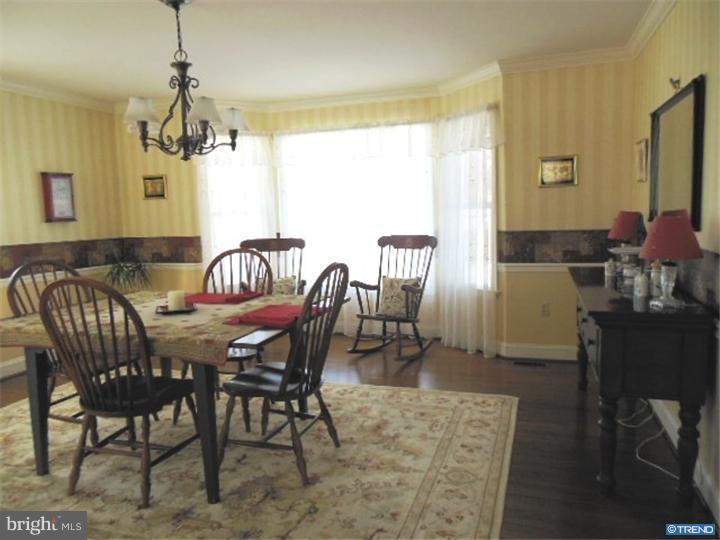 MEADOW WOODS - Residential
