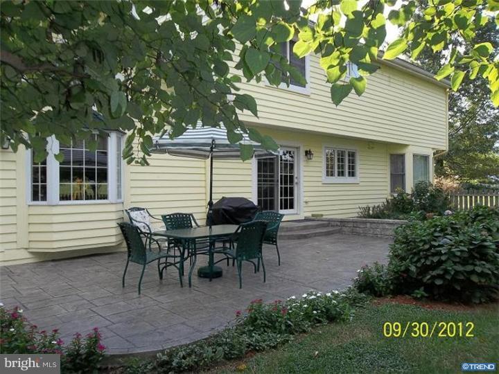 MEADOW WOODS - Residential