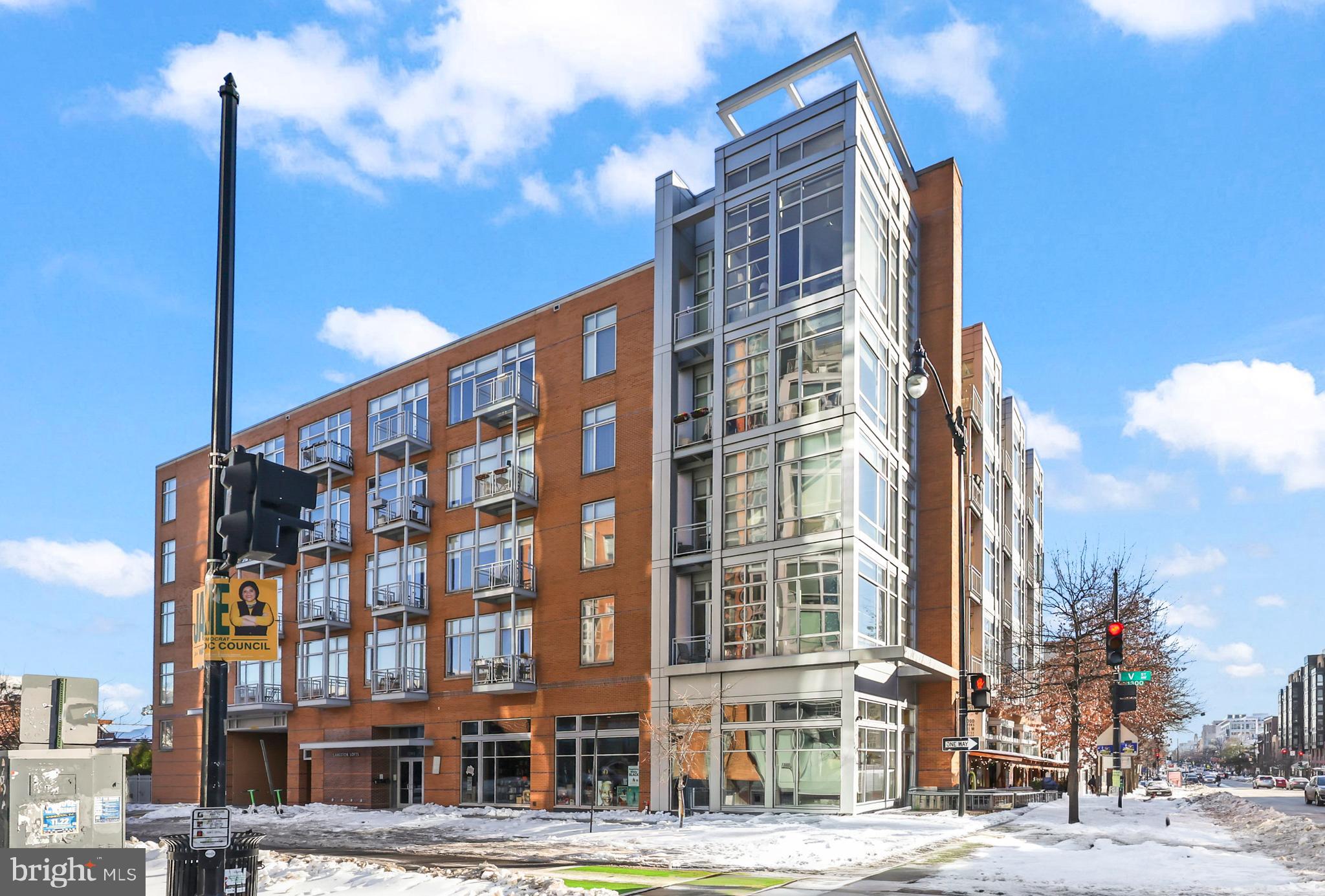 1390 V STREET NW 307