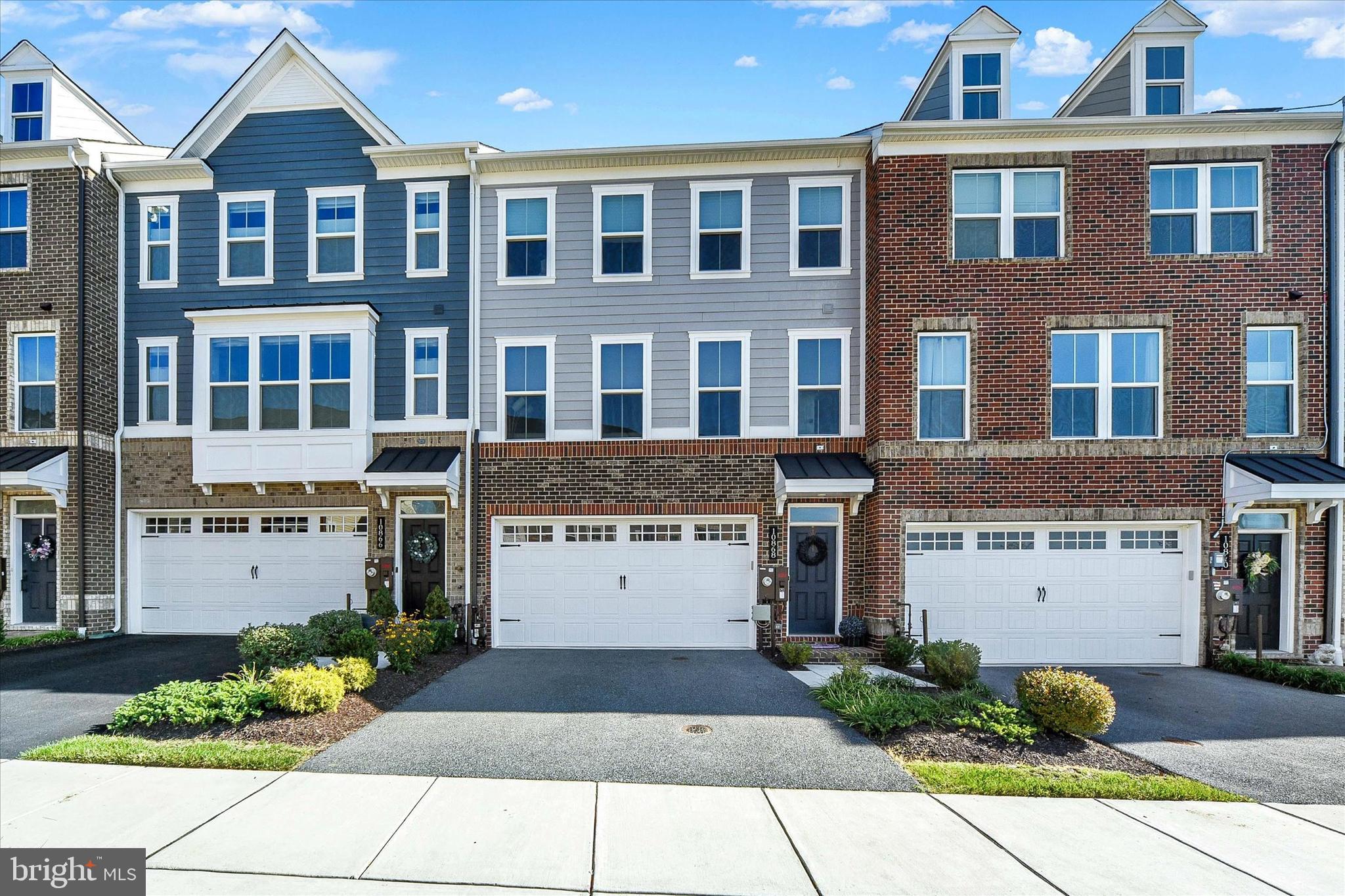 GREENLEIGH AT CROSSROADS - Residential