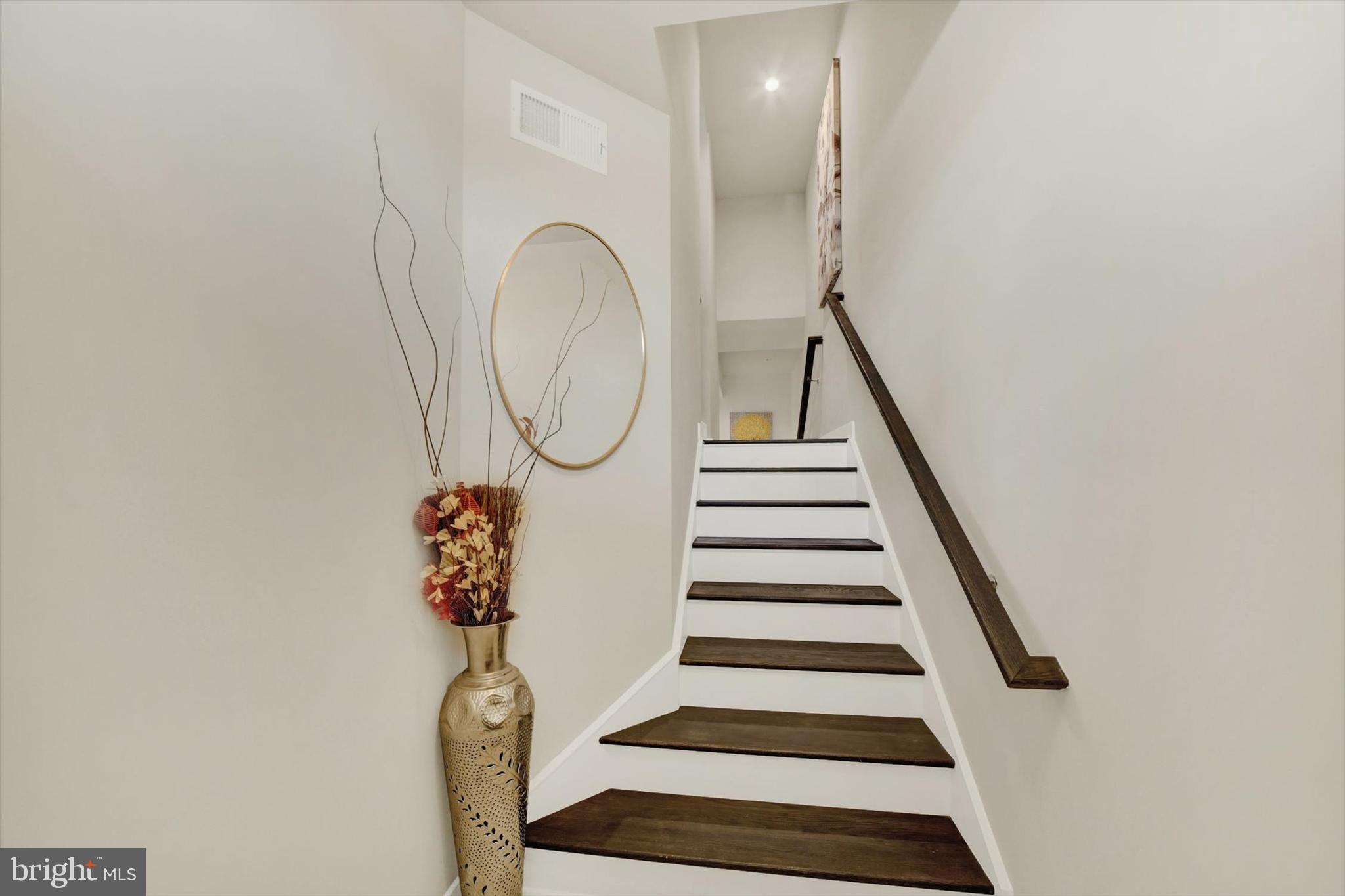 GREENLEIGH AT CROSSROADS - Residential