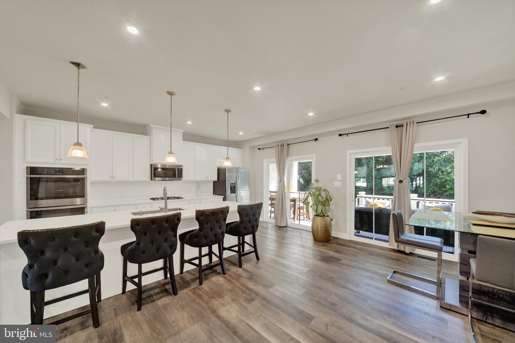 GREENLEIGH AT CROSSROADS - Residential