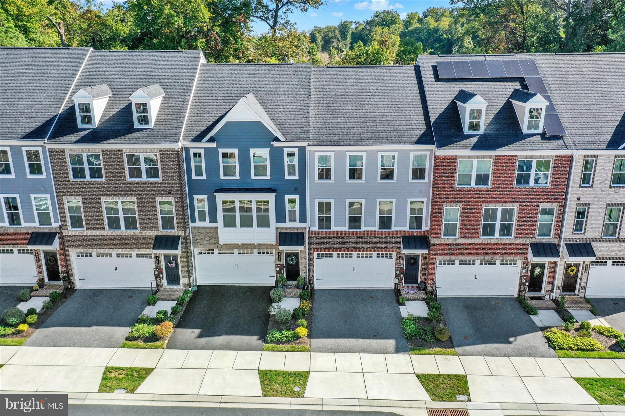 GREENLEIGH AT CROSSROADS - Residential