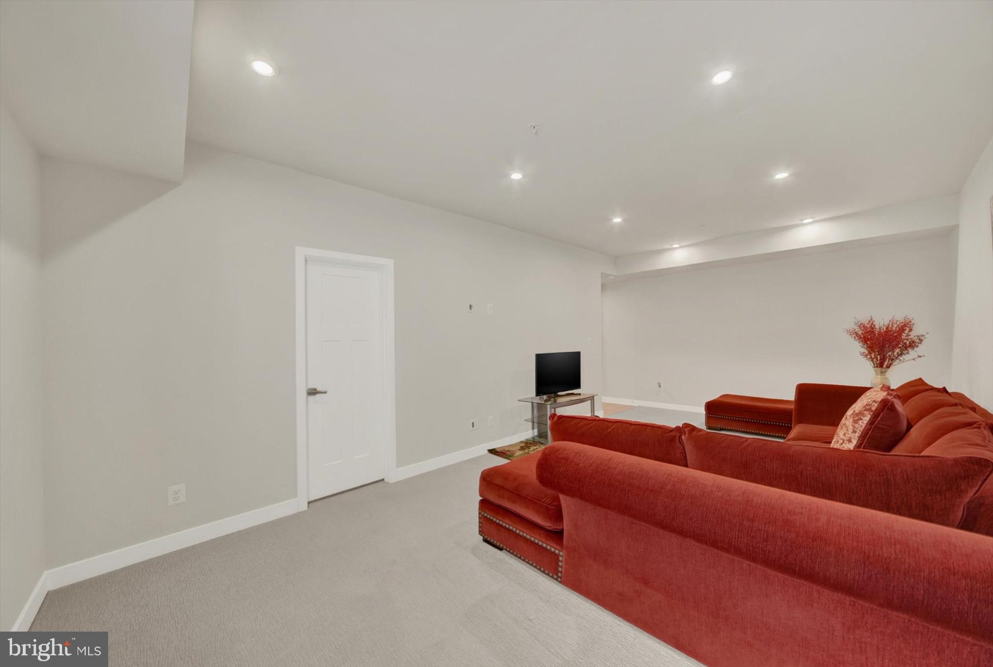 GREENLEIGH AT CROSSROADS - Residential