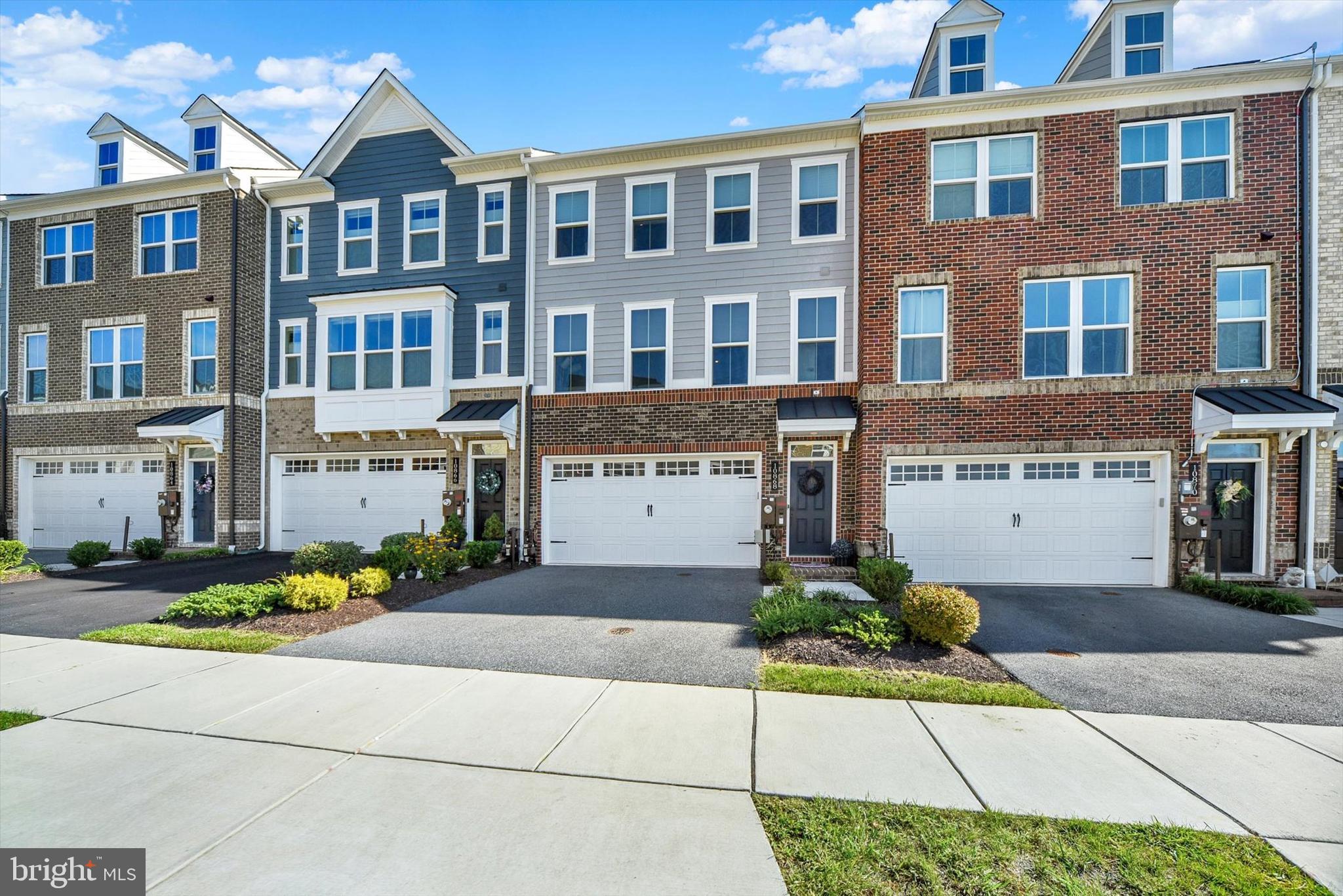 GREENLEIGH AT CROSSROADS - Residential