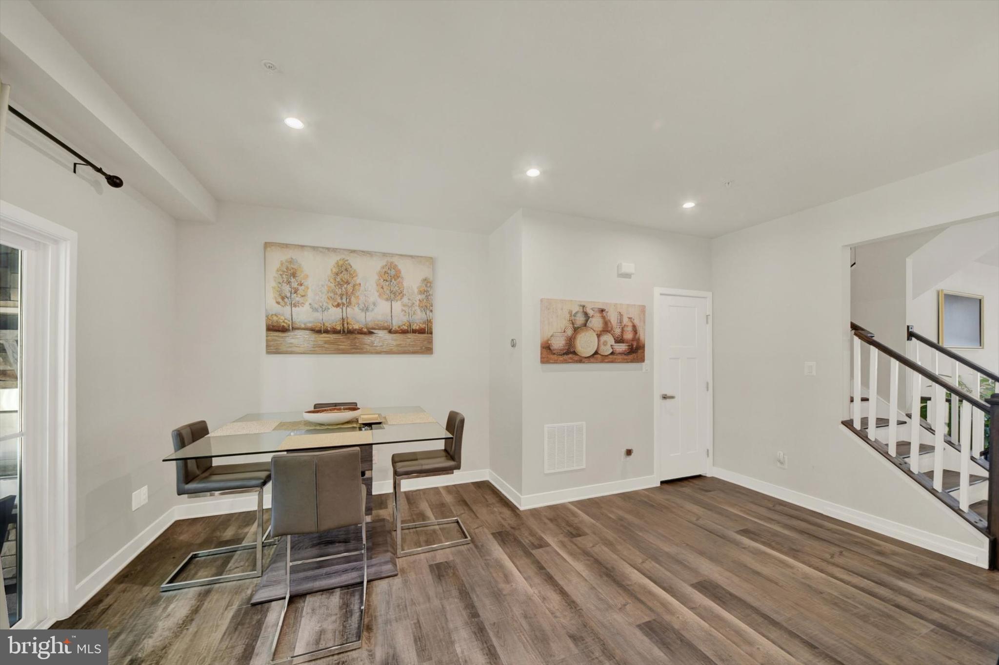 GREENLEIGH AT CROSSROADS - Residential