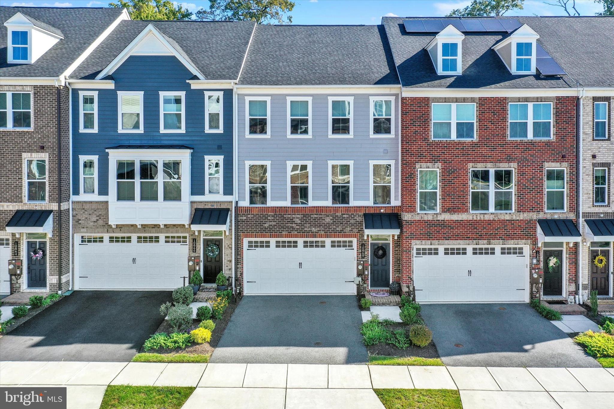GREENLEIGH AT CROSSROADS - Residential