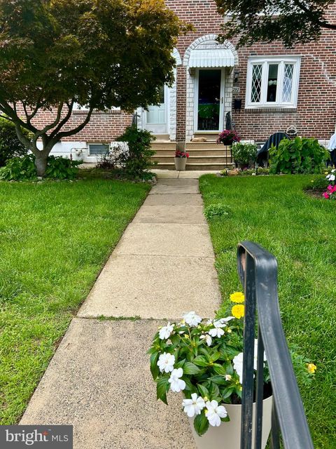 290 GRAMERCY DRIVE CLIFTON HEIGHTS PA 19018