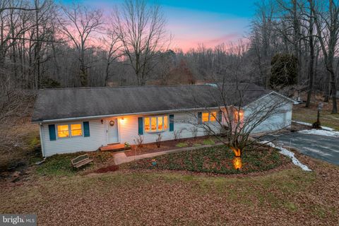 3384 PEARSONS CORNER ROAD DOVER DE 19904